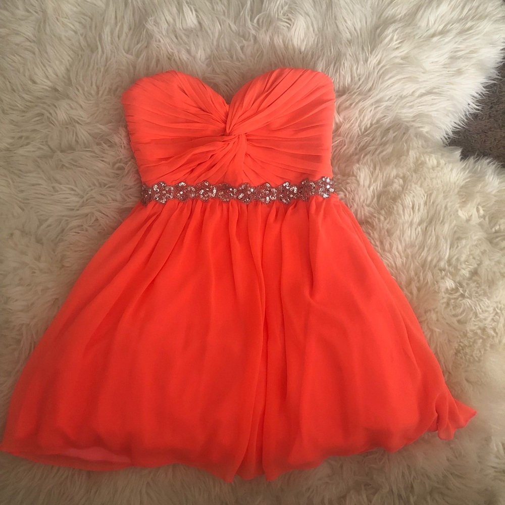 P R O M   D R E S S